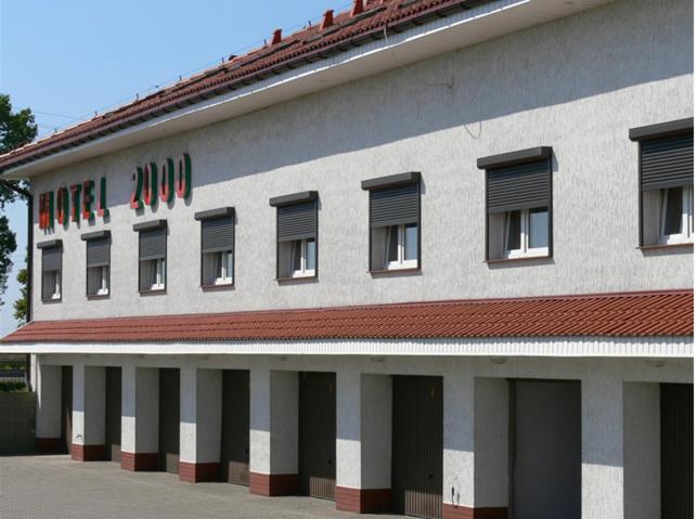 Motel 2000 Steszew Exterior photo